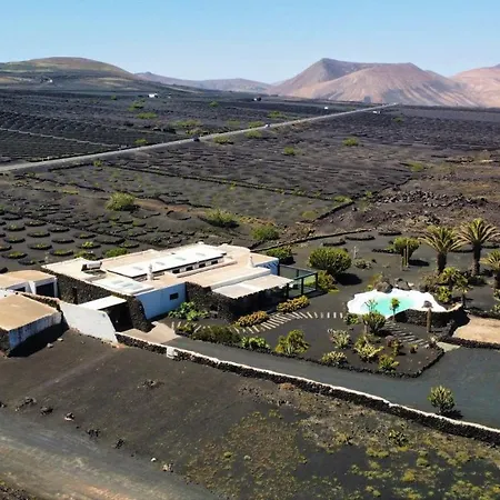 Villa Luxe Ecovilla Listan Uga